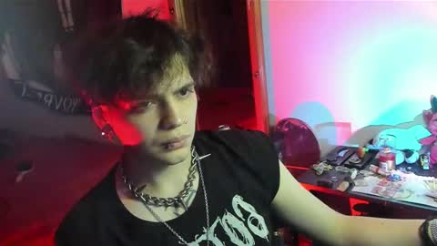 Snapshot of krye_x chatting on November 7, 2025, 7:19 am Zack online show from November 7, 2025, 7:19 am