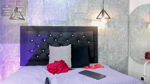 Snapshot of krystal_taylor23 chatting on September 30, 2025, 11:26 am Kystal Taylor online show from September 30, 2025, 11:26 am