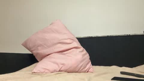 Snapshot of kurdishbbc chatting on October 30, 2025, 7:58 pm Semih yilmaz online show from October 30, 2025, 7:58 pm