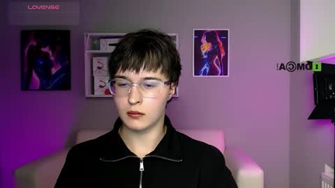 Snapshot of kyleberry_ chatting on November 4, 2025, 4:06 pm kyleberry_ online show from November 4, 2025, 4:06 pm