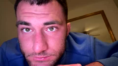 Snapshot of kylegotittt chatting on November 2, 2025, 2:14 am Hotbody545 online show from November 2, 2025, 2:14 am