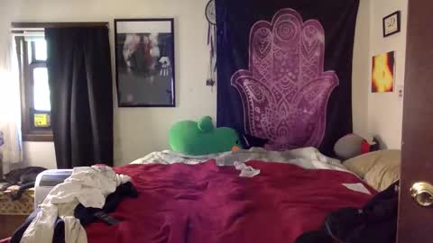 Snapshot of kylianna chatting on September 9, 2025, 5:01 pm Kylianna online show from September 9, 2025, 5:01 pm