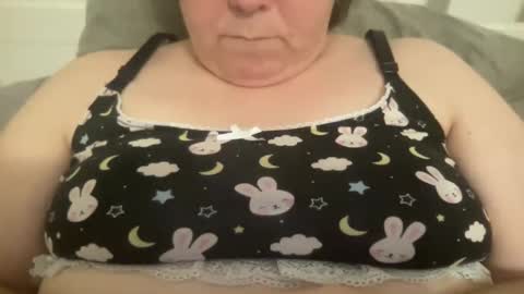 Snapshot of kylorencat chatting on December 26, 2024, 12:46 am KYLO online show from December 26, 2024, 12:46 am