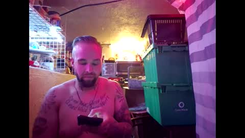 Snapshot of kyrowho chatting on December 2, 2024, 5:59 am kyrowho online show from December 2, 2024, 5:59 am