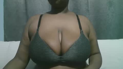 lady_dearra online show from October 11, 2025, 4:22 am