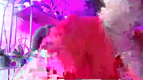 Snapshot of lady_gloria chatting on December 18, 2024, 2:38 pm Lady Gloria online show from December 18, 2024, 2:38 pm