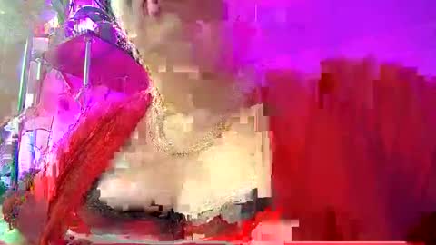 Snapshot of lady_gloria chatting on January 12, 2025, 3:49 am Lady Gloria online show from January 12, 2025, 3:49 am