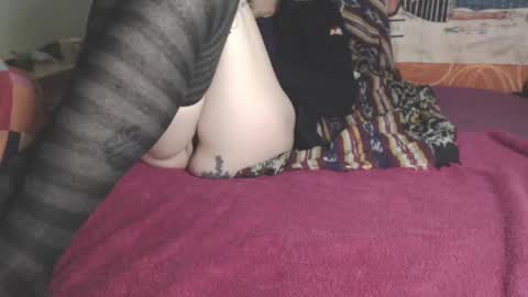 Snapshot of lady_simone chatting on February 15, 2025, 11:39 am lady_simone online show from February 15, 2025, 11:39 am