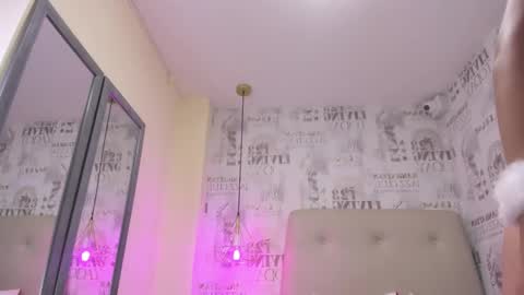 Snapshot of lailamorfy chatting on December 21, 2024, 7:16 pm online show from December 21, 2024, 7:16 pm