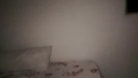 Snapshot of laly1010 chatting on November 2, 2025, 2:25 am laly1010 online show from November 2, 2025, 2:25 am