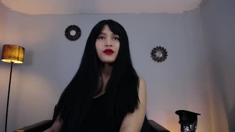 Snapshot of lanadoux_ chatting on December 29, 2024, 4:40 pm Mistress Lana online show from December 29, 2024, 4:40 pm