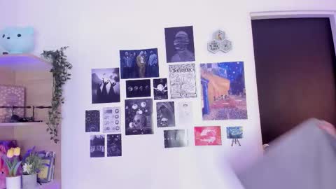 Snapshot of lanaherondale_ chatting on September 25, 2025, 10:24 pm lanaherondale_ online show from September 25, 2025, 10:24 pm