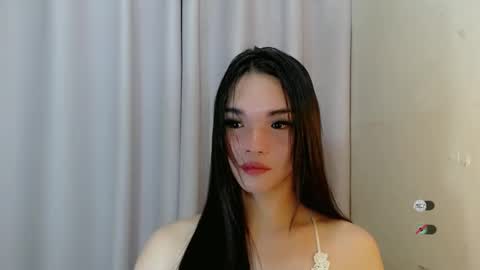 Snapshot of lanawyatt_ chatting on December 8, 2024, 3:02 pm lanawyatt_ online show from December 8, 2024, 3:02 pm