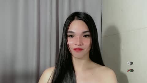 Snapshot of lanawyatt_ chatting on December 14, 2024, 7:03 pm lanawyatt_ online show from December 14, 2024, 7:03 pm