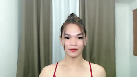 Snapshot of lanawyatt_ chatting on February 13, 2025, 8:13 pm lanawyatt_ online show from February 13, 2025, 8:13 pm