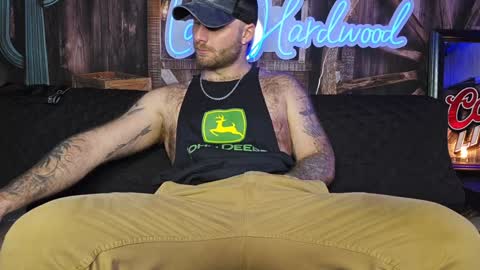 Snapshot of lancehardwood222 chatting on January 2, 2025, 1:38 am LANCE online show from January 2, 2025, 1:38 am