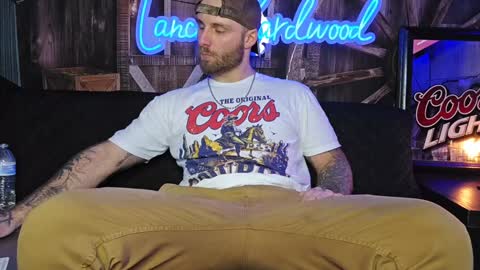 Snapshot of lancehardwood222 chatting on February 5, 2025, 1:47 am LANCE online show from February 5, 2025, 1:47 am