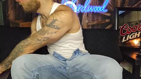 Snapshot of lancehardwood222 chatting on February 21, 2025, 2:17 am LANCE online show from February 21, 2025, 2:17 am