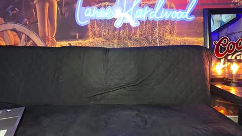 Snapshot of lancehardwood222 chatting on October 18, 2025, 12:57 am LANCE online show from October 18, 2025, 12:57 am