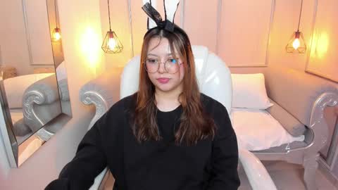 Snapshot of lanna18_ chatting on February 21, 2025, 6:04 pm Lanna online show from February 21, 2025, 6:04 pm