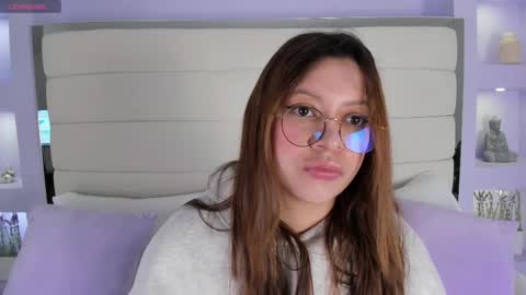 Snapshot of lanna18_ chatting on March 12, 2025, 12:04 pm Lanna online show from March 12, 2025, 12:04 pm
