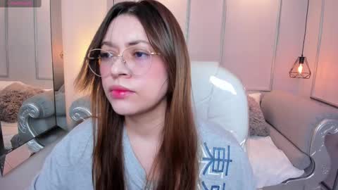 Snapshot of lanna18_ chatting on September 15, 2025, 11:43 am Lanna online show from September 15, 2025, 11:43 am