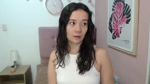 Snapshot of lanna_mills chatting on October 7, 2025, 1:19 pm Lanna online show from October 7, 2025, 1:19 pm