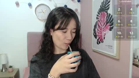 Snapshot of lanna_mills chatting on October 20, 2025, 1:33 pm Lanna online show from October 20, 2025, 1:33 pm