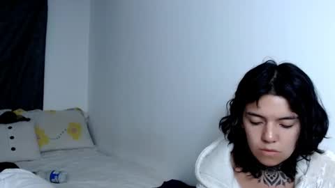 Snapshot of lannie_gonzales chatting on February 19, 2025, 11:46 pm LANNIE   online show from February 19, 2025, 11:46 pm