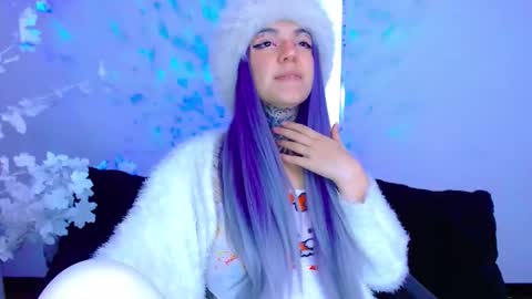 Snapshot of lannie_gonzales chatting on October 5, 2025, 7:56 pm LANNIE   online show from October 5, 2025, 7:56 pm