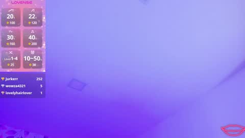 Snapshot of larabrook chatting on December 31, 2024, 1:15 am Lara online show from December 31, 2024, 1:15 am
