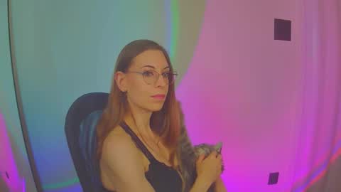 Snapshot of larawintersxxx chatting on October 12, 2025, 8:41 pm larawintersxxx online show from October 12, 2025, 8:41 pm