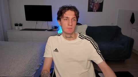 Snapshot of lastnight4you chatting on January 3, 2025, 7:49 am acie online show from January 3, 2025, 7:49 am