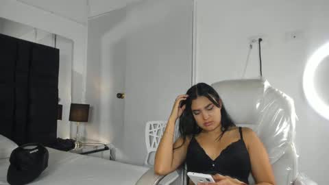 Johana y Santiago online show from February 9, 2025, 9:58 am