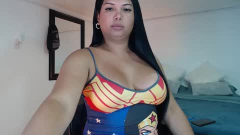 FLOR SALVAJE online show from September 23, 2025, 12:35 am