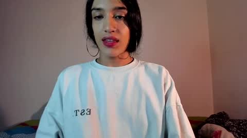 Snapshot of latinsecretfantasy chatting on February 6, 2025, 10:04 am latinsecretfantasy online show from February 6, 2025, 10:04 am