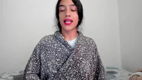 Snapshot of latinsecretfantasy chatting on March 4, 2025, 4:52 pm latinsecretfantasy online show from March 4, 2025, 4:52 pm