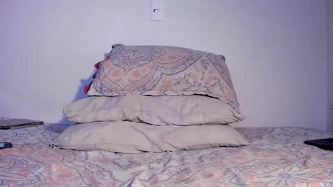 Snapshot of latinsecretfantasy chatting on November 1, 2025, 12:34 am latinsecretfantasy online show from November 1, 2025, 12:34 am