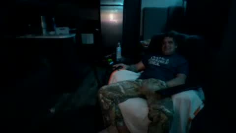 Snapshot of latniter742349 chatting on January 10, 2025, 5:15 am latniter online show from January 10, 2025, 5:15 am