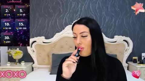 Snapshot of laurenjenssen chatting on December 27, 2024, 8:56 am Laura online show from December 27, 2024, 8:56 am