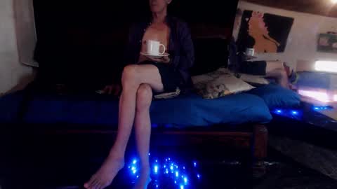 Snapshot of laye19 chatting on September 30, 2025, 2:05 am Laye19 online show from September 30, 2025, 2:05 am