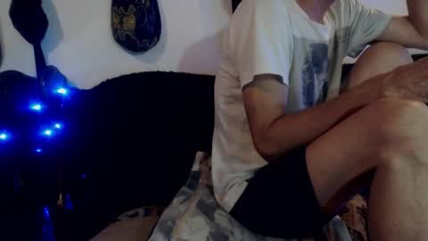 Snapshot of laye19 chatting on October 5, 2025, 3:16 am Laye19 online show from October 5, 2025, 3:16 am