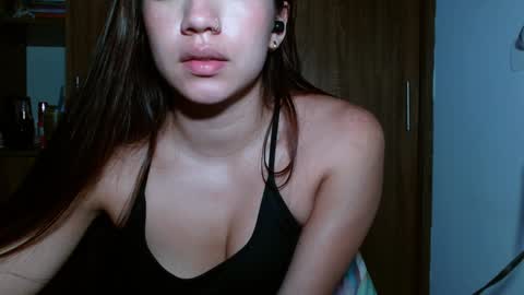 Snapshot of leanaalhub chatting on January 28, 2025, 7:22 am leanaalhub online show from January 28, 2025, 7:22 am