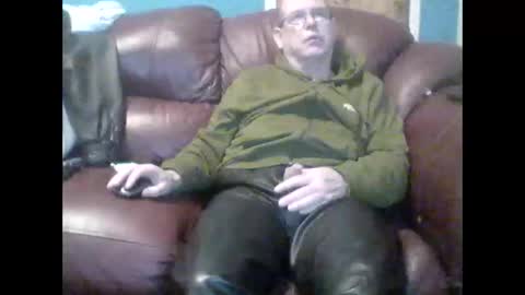 leatherpants68 online show from October 12, 2025, 9:03 pm