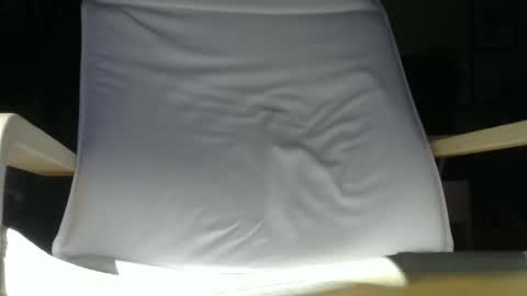 Snapshot of ledevil chatting on October 4, 2025, 12:58 pm ledevil online show from October 4, 2025, 12:58 pm