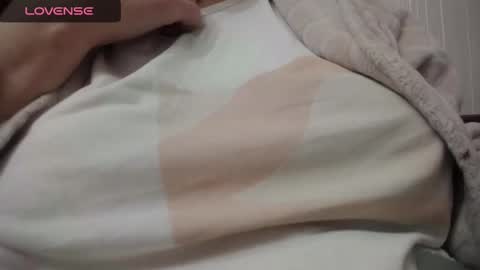 Snapshot of lenagolden chatting on January 28, 2025, 7:42 pm lenagolden online show from January 28, 2025, 7:42 pm