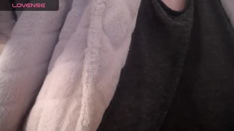 Snapshot of lenagolden chatting on February 13, 2025, 11:28 am lenagolden online show from February 13, 2025, 11:28 am