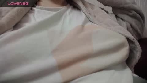 Snapshot of lenagolden chatting on February 14, 2025, 4:15 am lenagolden online show from February 14, 2025, 4:15 am