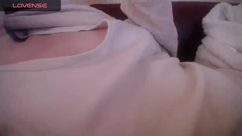 Snapshot of lenagolden chatting on February 21, 2025, 2:06 pm lenagolden online show from February 21, 2025, 2:06 pm