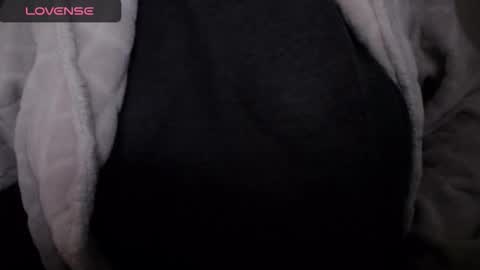 Snapshot of lenagolden chatting on October 21, 2025, 10:05 am lenagolden online show from October 21, 2025, 10:05 am